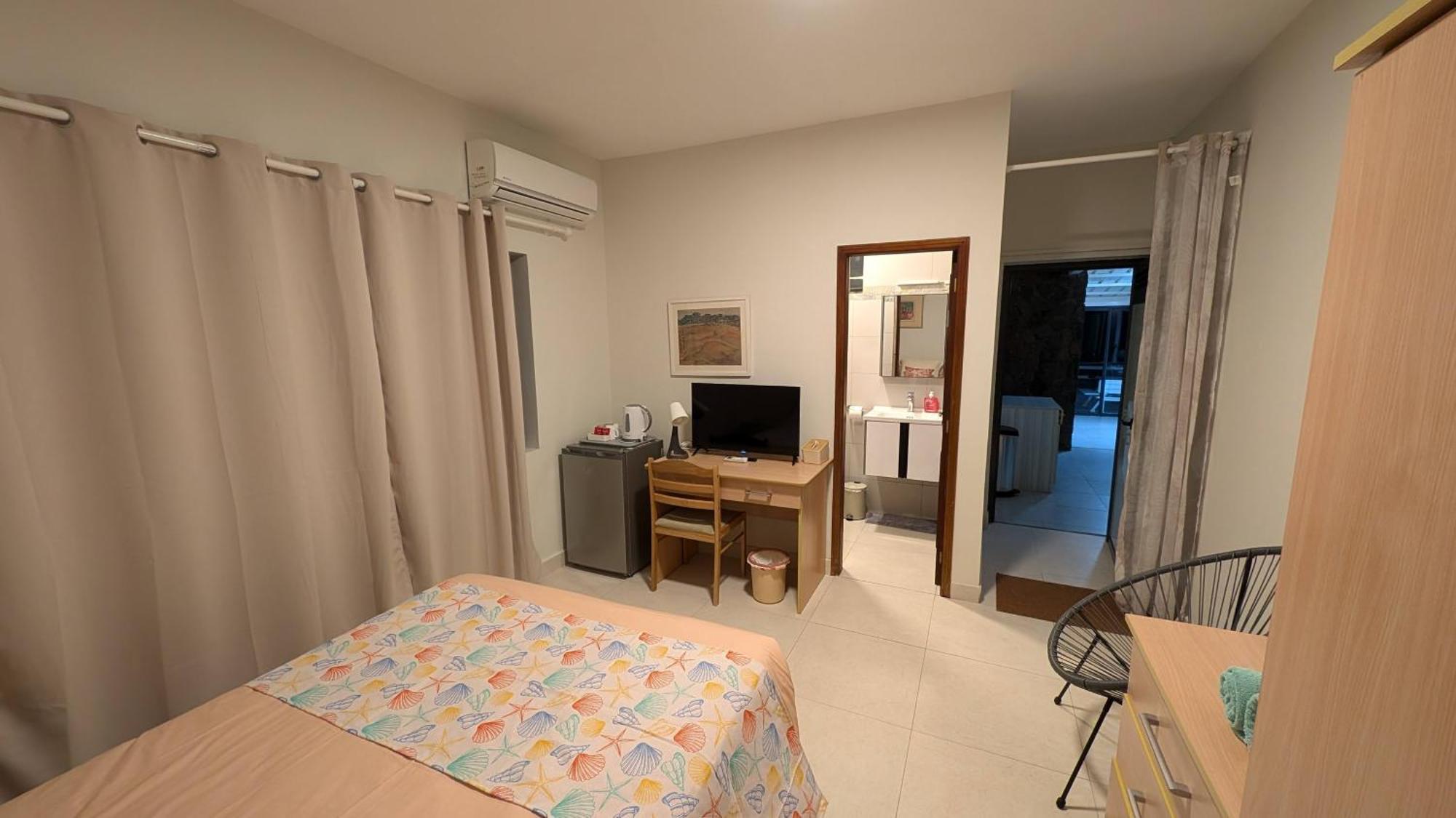 Blue Beryl Guest House Blue Bay Exterior foto